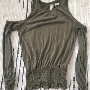 SUPER cute shoulder cut out long sleeved shirt